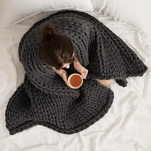 Bearaby Napper Organic Hand-Knit Weighted Blanket for Adults - Chunky Knit Blanket - Sustainable