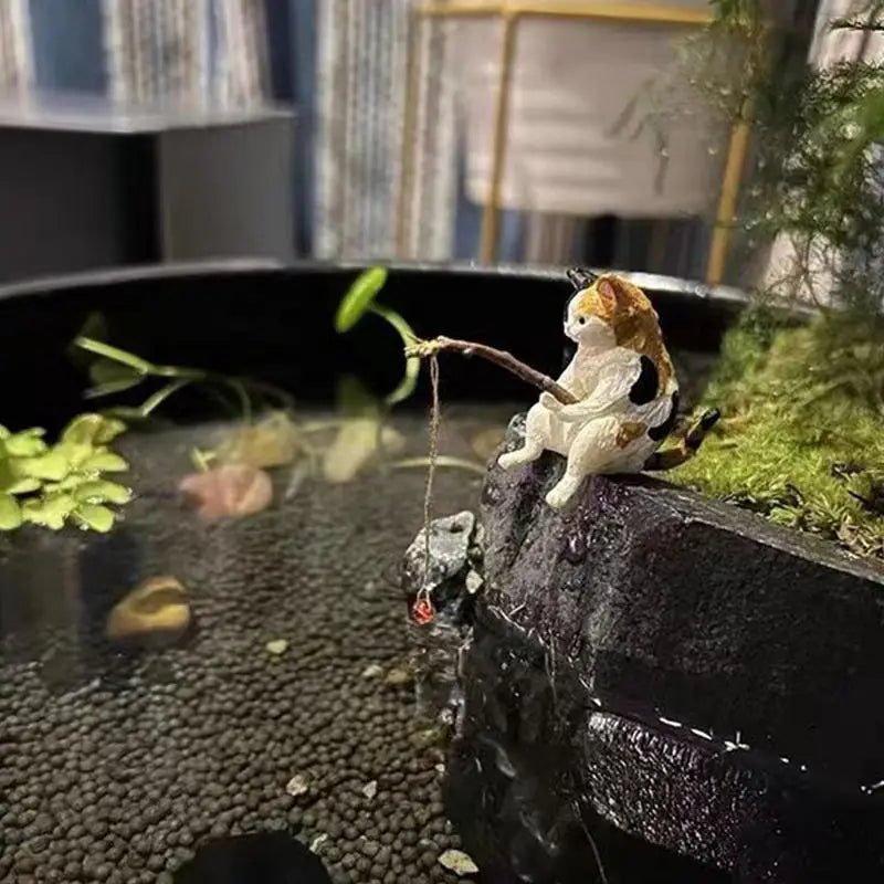 Cats Fishing Figurine Cat Sculpture Sitting Fishing Little Cute Cat Resin Ornament Decorative Furnishings For Aquarium Home