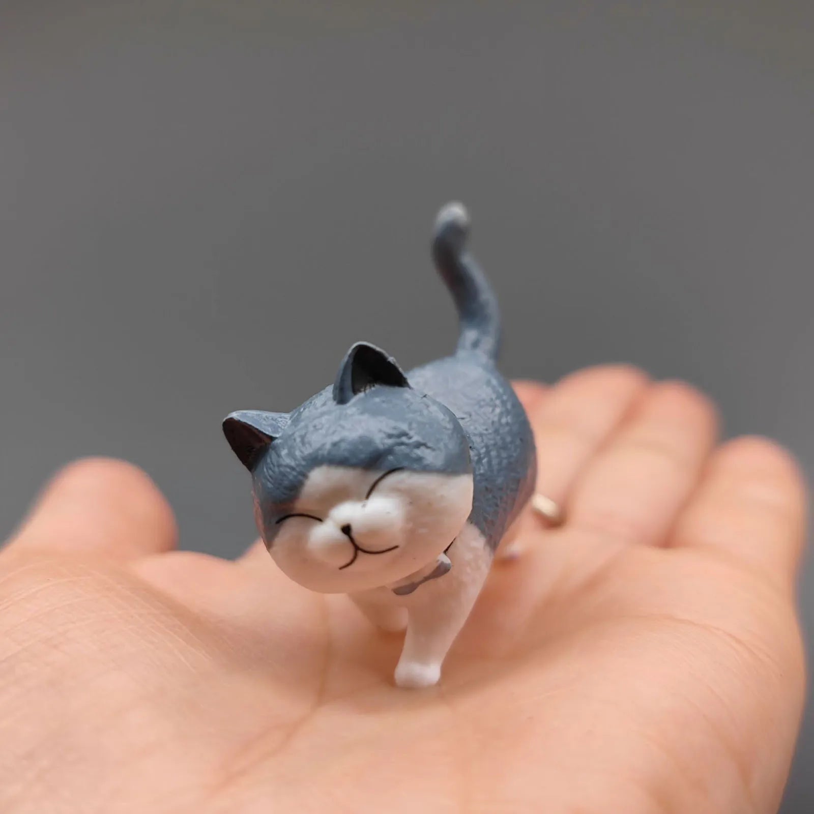 Cute Cat Miniature Sculptures Decompression Cat Ornaments Table Art Original Gifts Cute Miniatures Modern Room Decoration