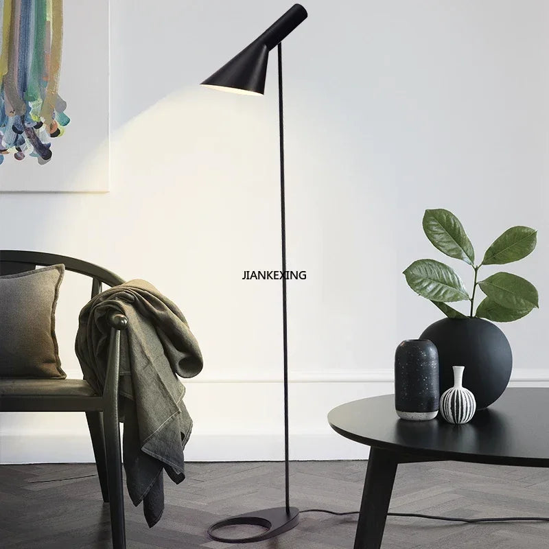 E27 Corner Floor Lamp Black White LED Lights Designer Arne Jacobsen For Living Room Modern Decor House Stand