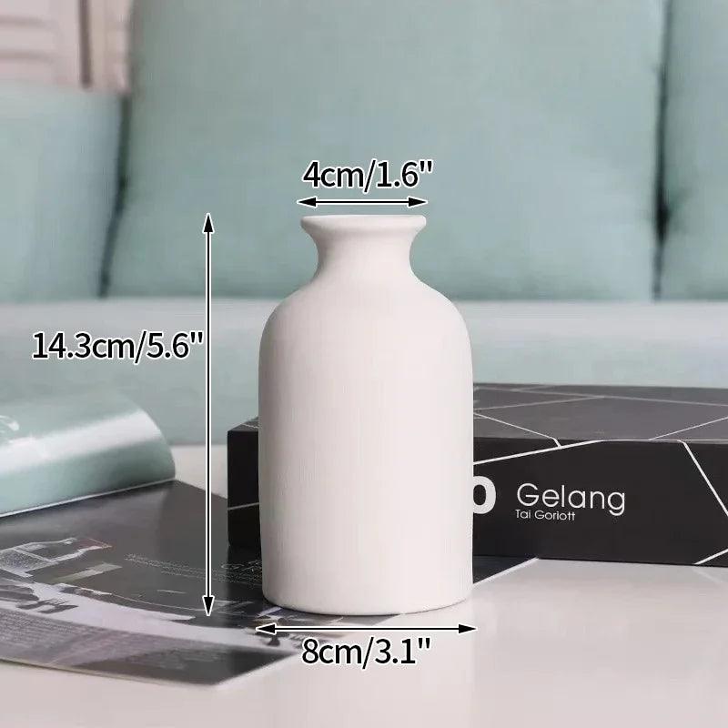 Ins Mini Flower Bottle Decorative Flower White Ceramic Vase Porcelain Vases for Flowers Aesthetic Home Decor Desktop Ornament