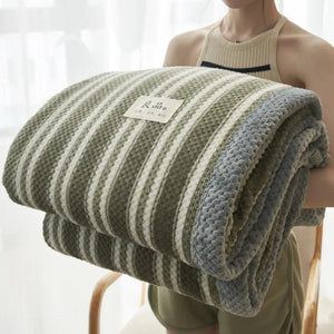 Knit Blanket Throw Soft Chenille Yarn Knitted Blanket Machine Washable Crochet Handmade Knit Throw Blanket for Couch Bed