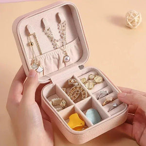 Mini Jewelry Storage Box Portable Earrings Necklace Ring Storage Case Travel Jewelry Organizer PU Leather Display Case