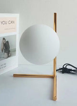 Modern Glass Ball table lamps Gold Nordic Simple Bedroom Bedside Reading Desk Lamp Home Decor E14 LED Table Light Lamparas