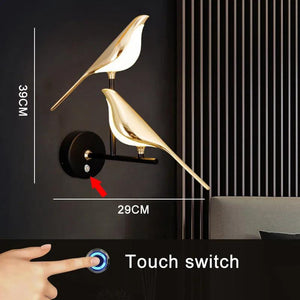 Nordic LED Golden Bird Wall Lamp Parlor Bar Bedside Hanging Light Novelty Rotatable Wall Lamp Bedroom Bedside Indoor Sconce