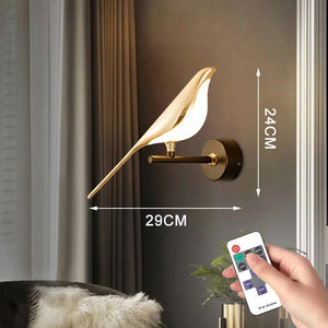 Nordic LED Golden Bird Wall Lamp Parlor Bar Bedside Hanging Light Novelty Rotatable Wall Lamp Bedroom Bedside Indoor Sconce