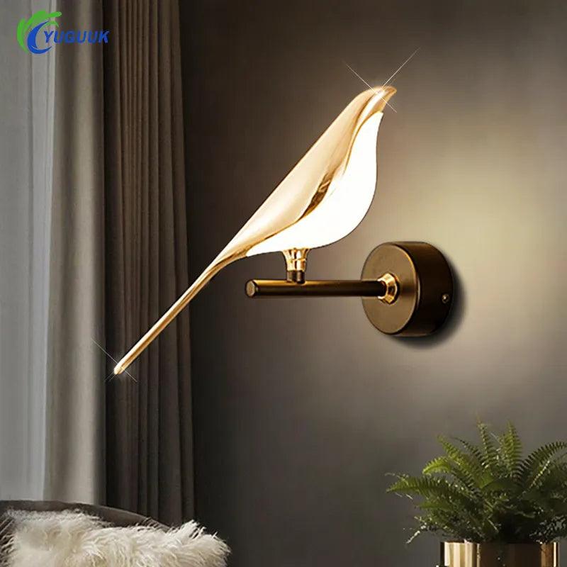 Nordic LED Golden Bird Wall Lamp Parlor Bar Bedside Hanging Light Novelty Rotatable Wall Lamp Bedroom Bedside Indoor Sconce