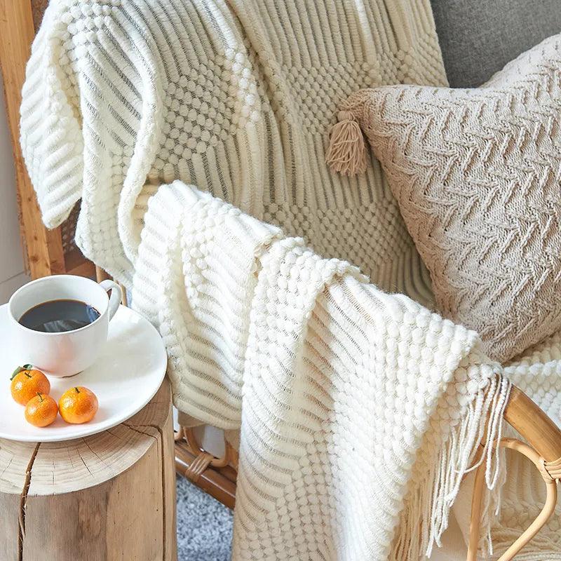 Nordic Simple Solid Sofa Blanket Office Nap Comfortable Bedspread Soft Homestay Decoration Blanket Thick Winter Knitted Shawl