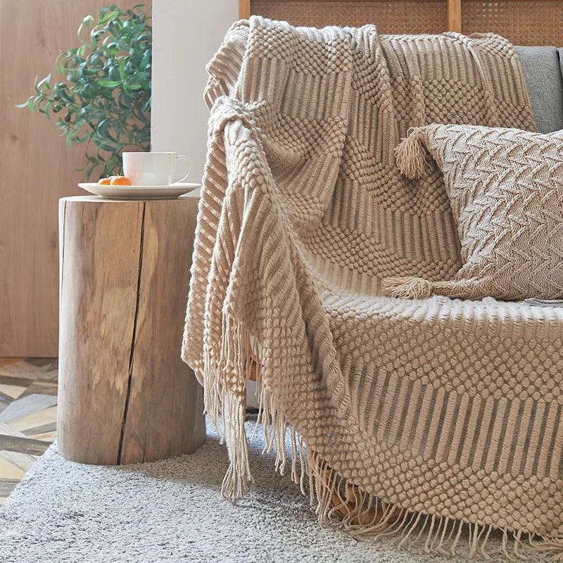 Nordic Simple Solid Sofa Blanket Office Nap Comfortable Bedspread Soft Homestay Decoration Blanket Thick Winter Knitted Shawl