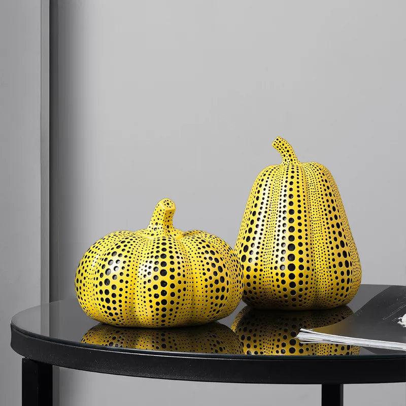 Pumpkin Kusama Yayoi Ornaments Modern Sculpture Polka Dot Owl Bird Art Home Interior Decoration Office Arts Wedding Christmas